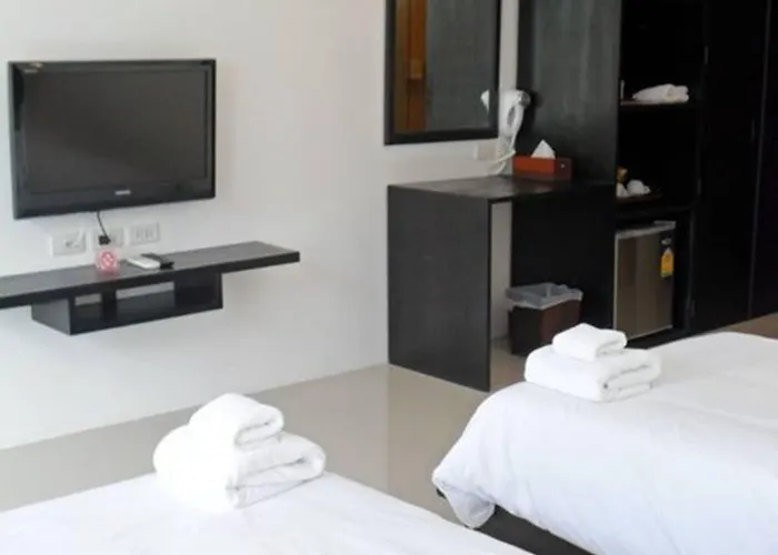 Bs Premier Airport Hotel