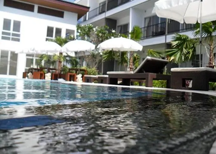 Hotel Bs Premier Airport