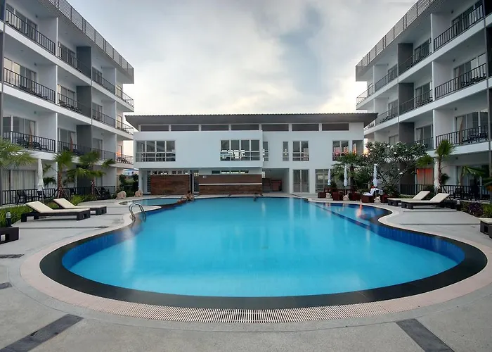 Bs Premier Airport 4*