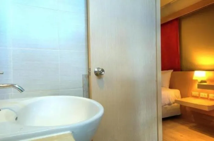 Bs Premier Airport 4*